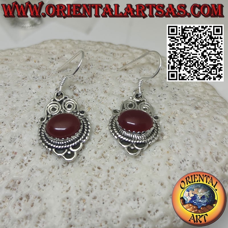 Boucles d'oreilles en argent avec cornaline ovale sertie en croix baroque