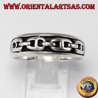 Anello d'argento a fedina con catena a bassorilievo