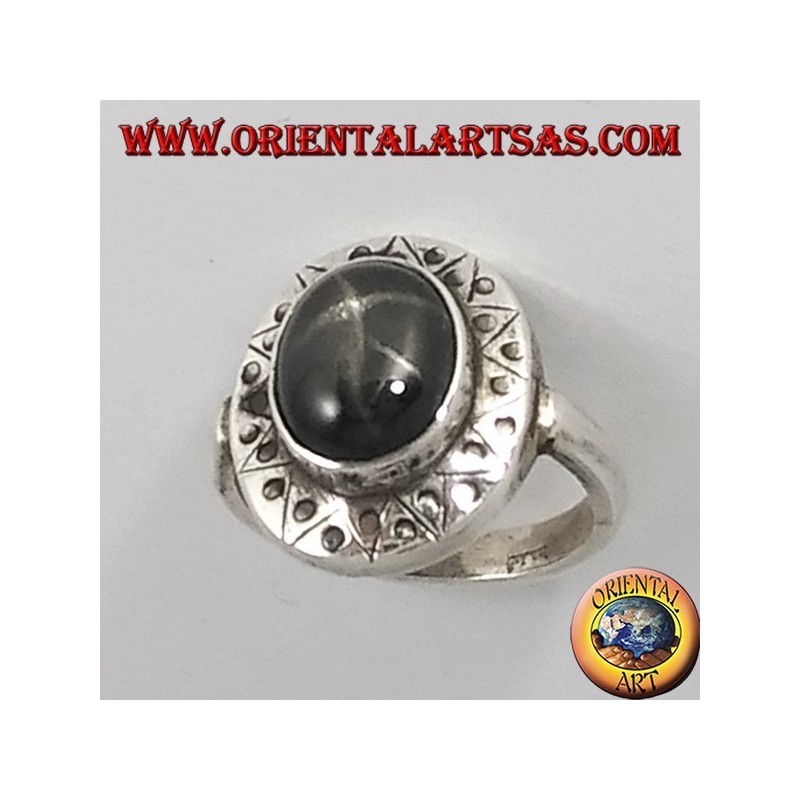 Anillo de Plata con Negro estrella con el borde cincelado