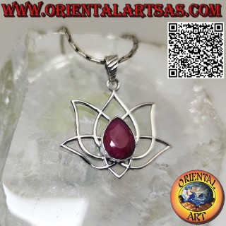 Ciondolo in argento Fiore di loto sacro per il Buddhismo con rubino naturale
