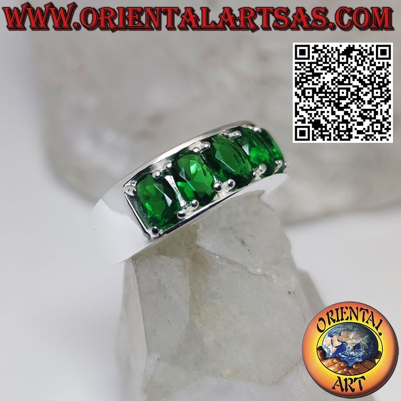 Bague en argent avec 5 émeraudes synthétiques ovales serties