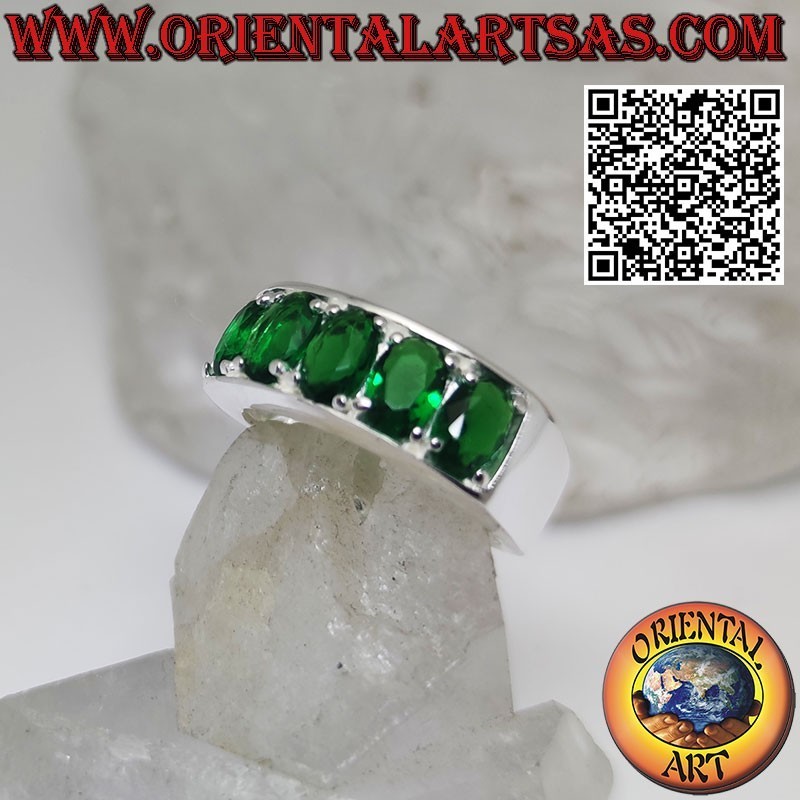 Anillo de plata con 5 esmeraldas sintéticas ovaladas engastadas