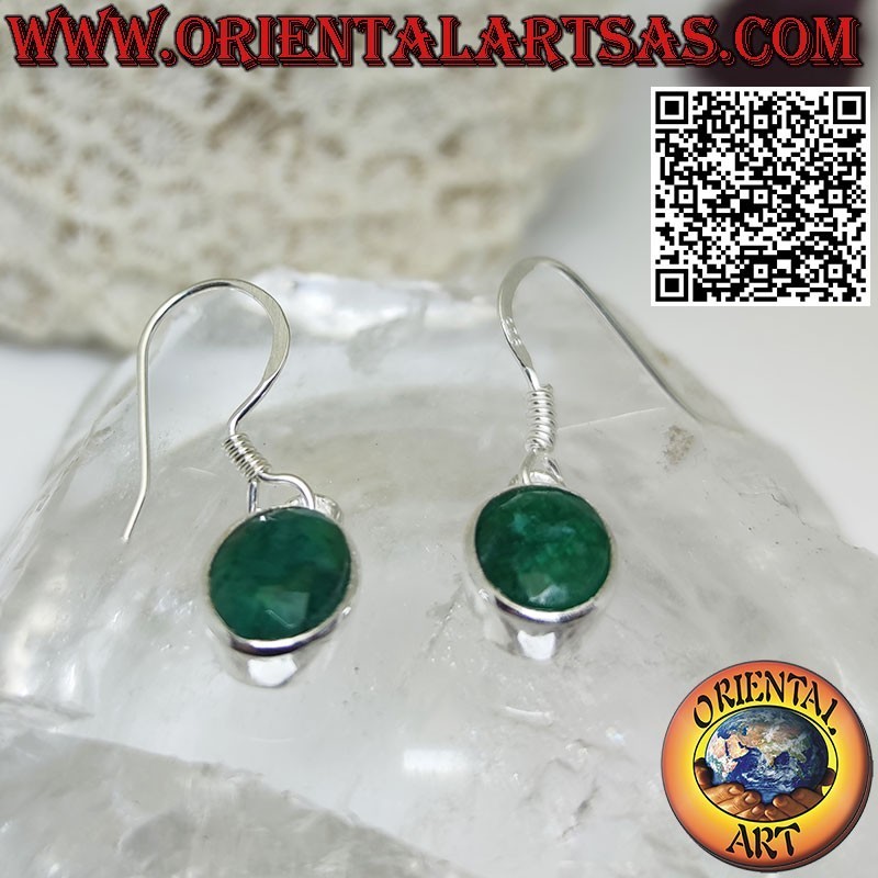 Pendientes de plata con esmeraldas naturales ovaladas engastadas