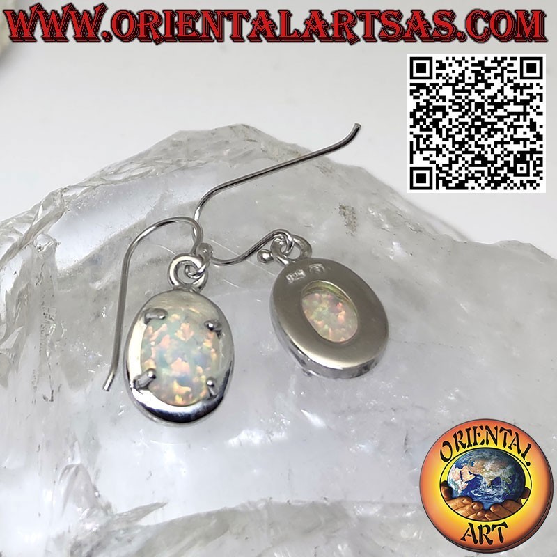 Boucles d'oreilles en argent avec opale mystique bleue ovale à bord lisse