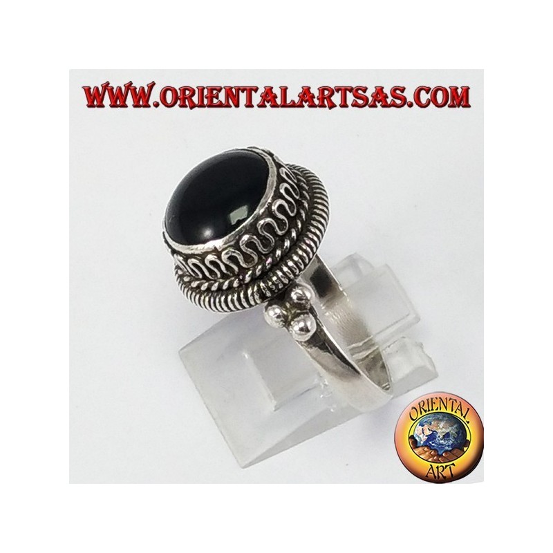 Silver high-end ring with round onyx