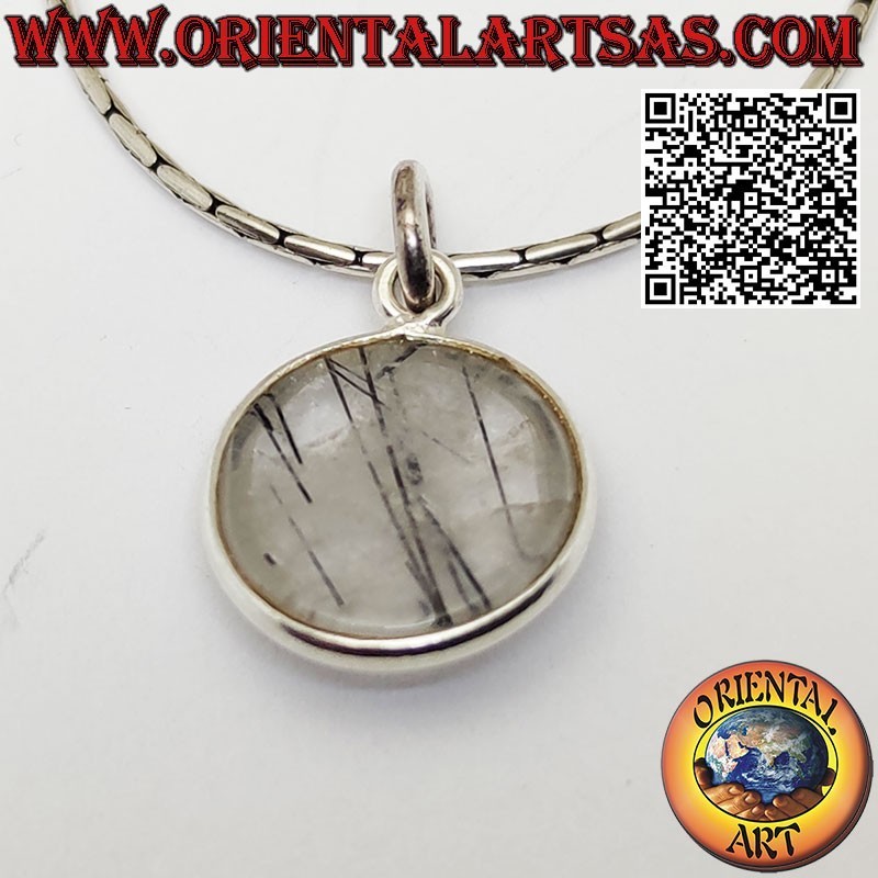 Pendentif rond en quartz naturel tourmaliné roulé avec seule tranche et crochet en argent 925‰ lisse