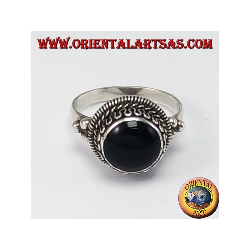 Silver high-end ring with round onyx