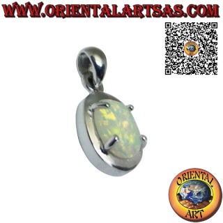Pendentif en argent avec opale arlequin ovale, bord lisse et griffes