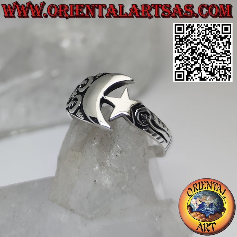 Anello in argento stella e luna con decoro celtico laterale