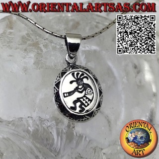 Pendentif en argent, médaille ovale avec kokopelli gravé, le flûtiste de la fertilité