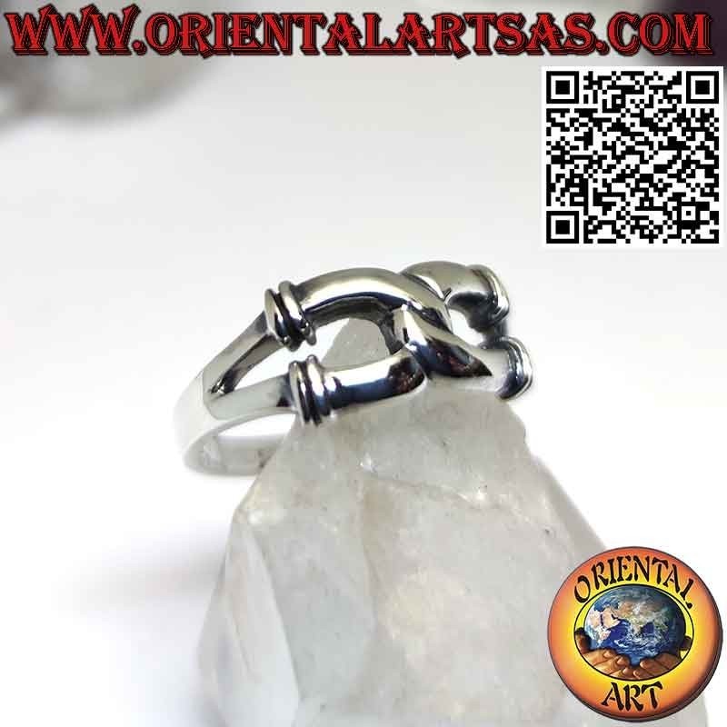Anello in argento, ferri di cavallo intersecati
