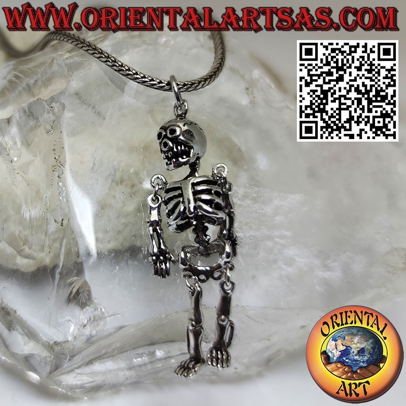 Silver pendant, movable integral skeleton