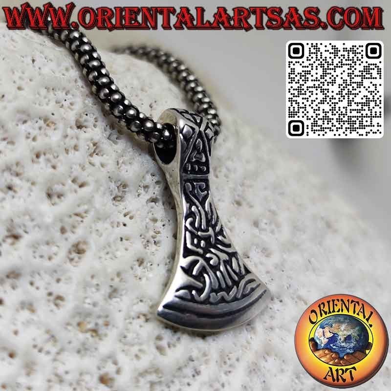 Small silver pendant with Norse ax blade with Celtic engravings (leviathan)