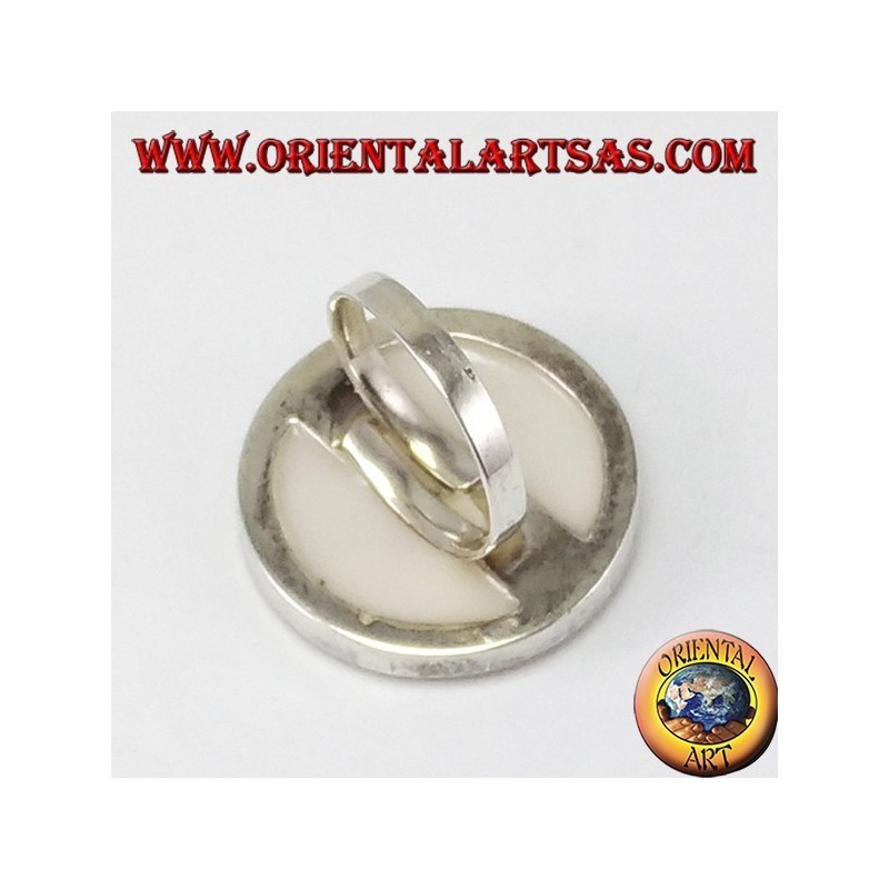 Bague en argent avec la mère de Perle Ronde