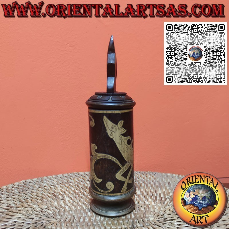 Ancient cylindrical container for Batak medicine and ceremonial purposes