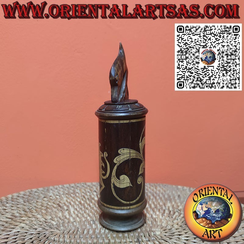 Ancient cylindrical container for Batak medicine and ceremonial purposes