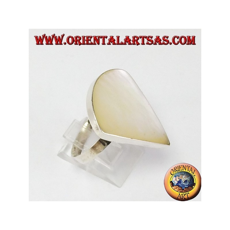 Silver ring with triangular mother of pearl (circular sector)