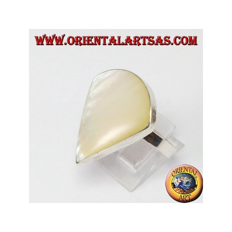 Silver ring with triangular mother of pearl (circular sector)