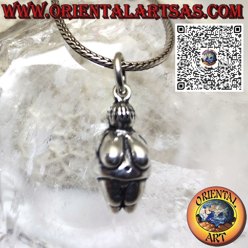 Pendentif en argent la Grande Mère ou Déesse Mère, divinité féminine