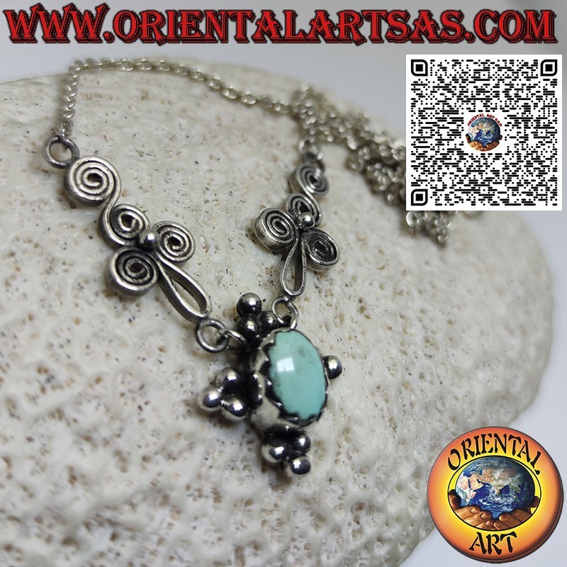 Collana in argento 925 con turchese naturale ovale e spirali sui lati