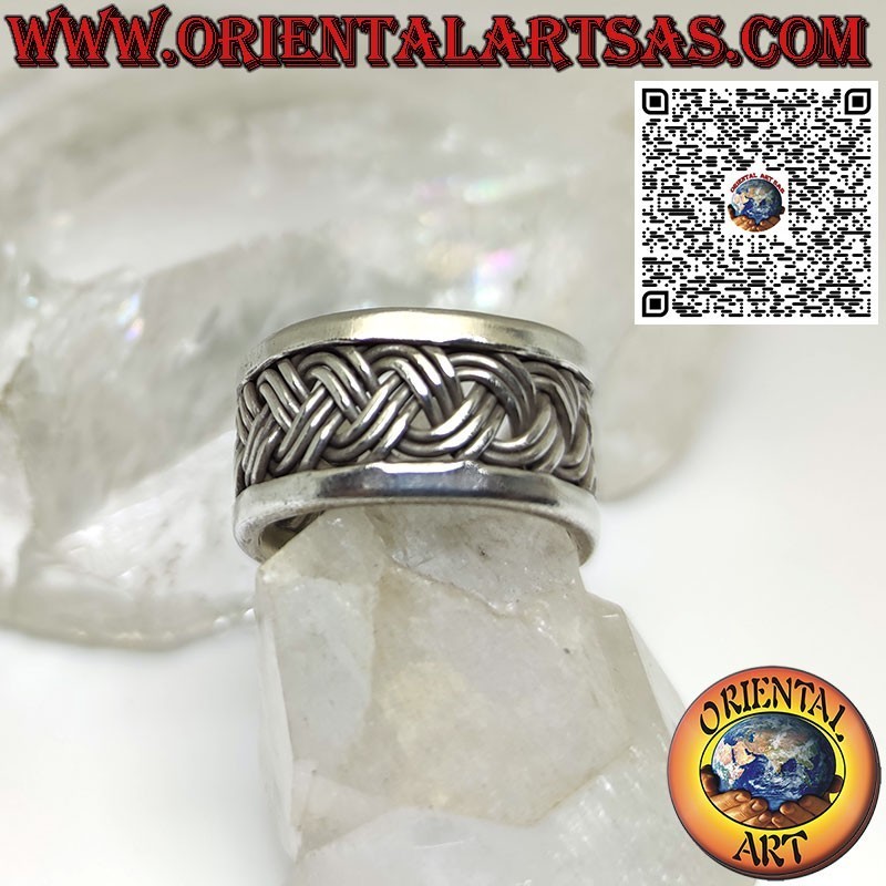 Bague en argent tissé à 3 brins, réalisée par Karen