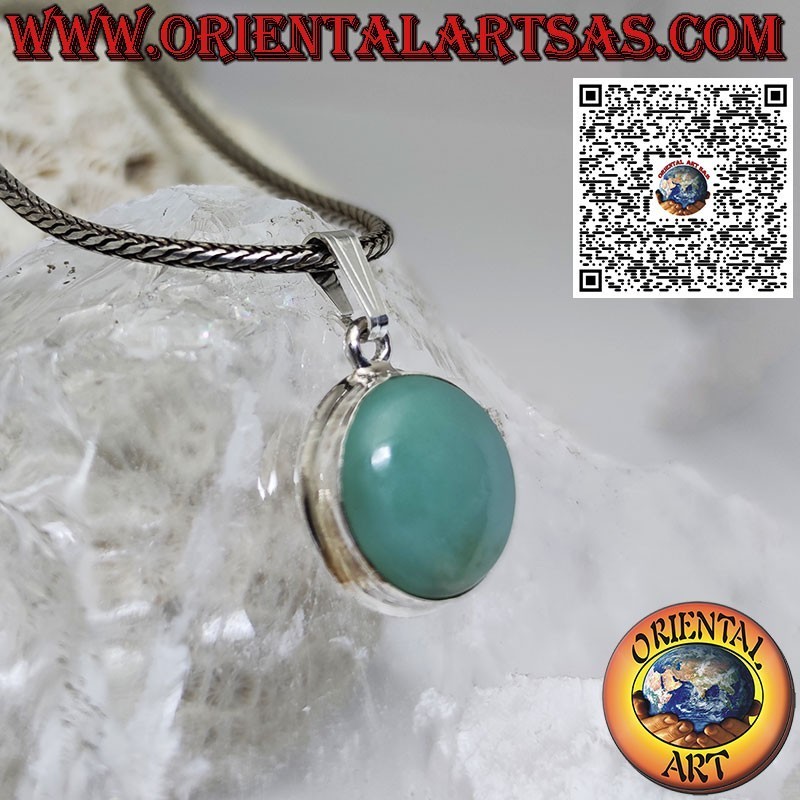 Colgante de plata con larimar natural redondo engastado en un borde simple