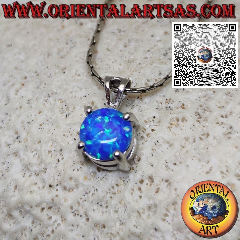 Colgante de plata con ópalo azul redondo engastado con cuatro puntas