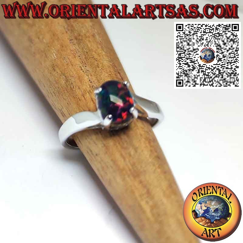 Bague en argent avec cabochon ovale opale de feu sertie