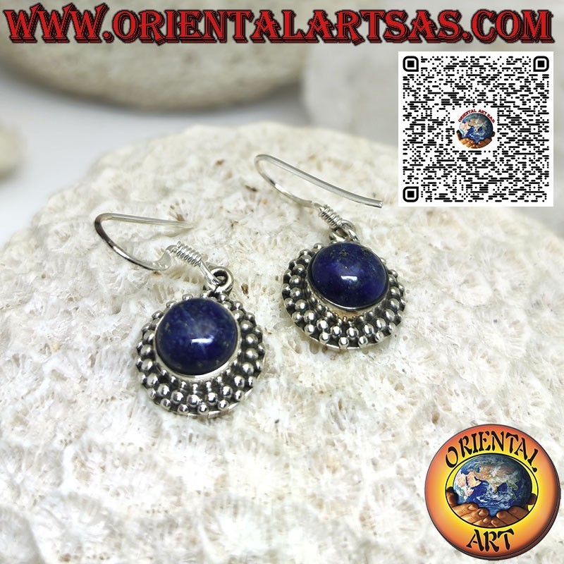 Boucles d'oreilles en argent avec lapis lazuli rond entouré de 2 rangées de sphères