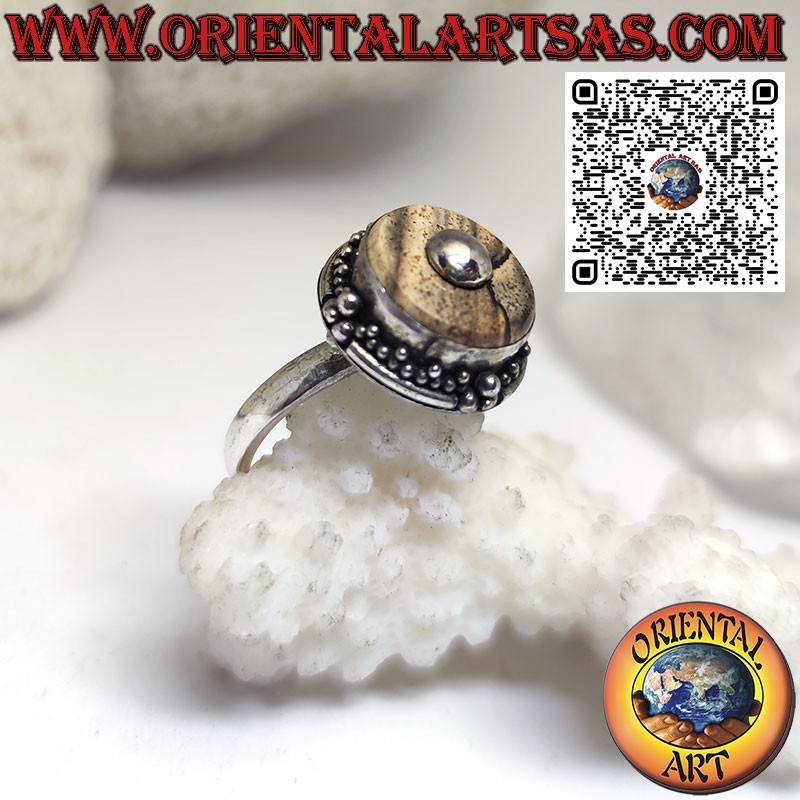 Anillo de plata con jaspe paisaje redondo y bola central (b)