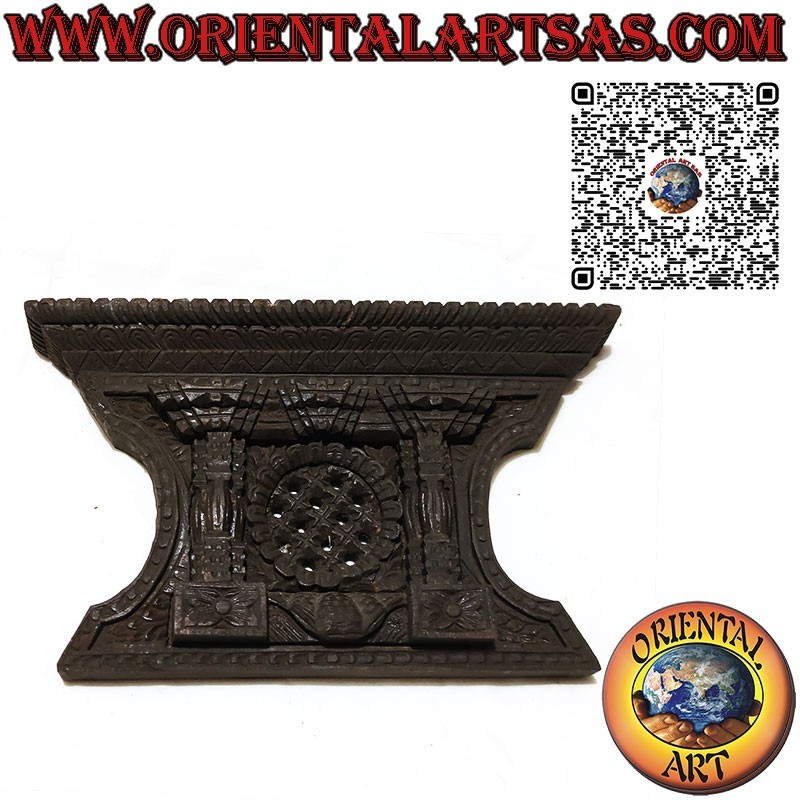 Antica riproduzione di finestra Nepalese di Bhaktapur in palissandro