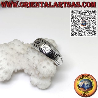 Bague en forme de croissant en argent avec gravures géométriques faites à la main