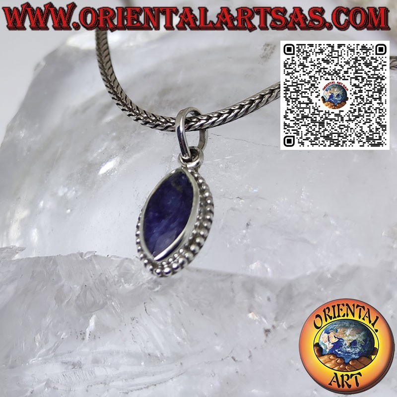 Silver pendant with natural shuttle sapphire and braided edge