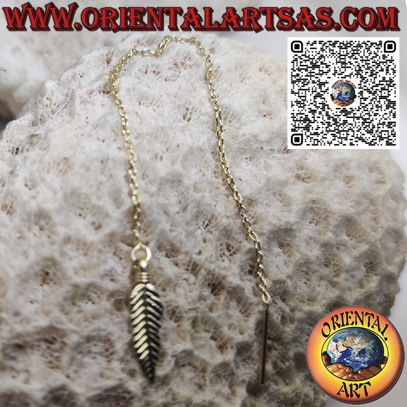 Orecchini in argento placcati in oro a catenella con piuma, da12 cm