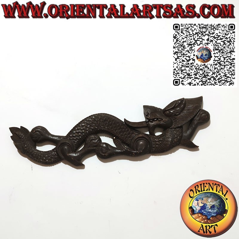 Dragón de pared de madera hecho a mano a mediados del siglo XX en Nepal