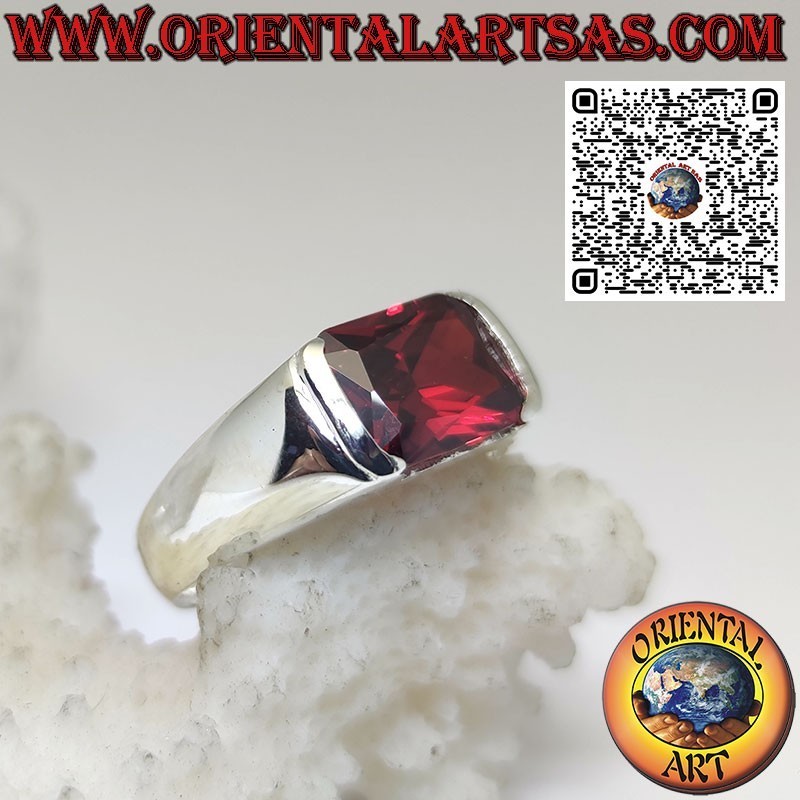 Silver ring with rectangular garnet set crosswise