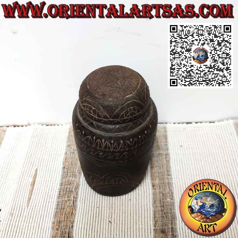 Alter zylindrischer Behälter aus Holz und Bambus, graviert von Dayak Borneo