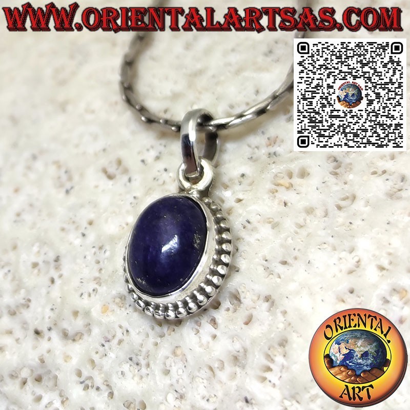Silberanhänger mit ovalem Lapislazuli, umgeben von Kugeln