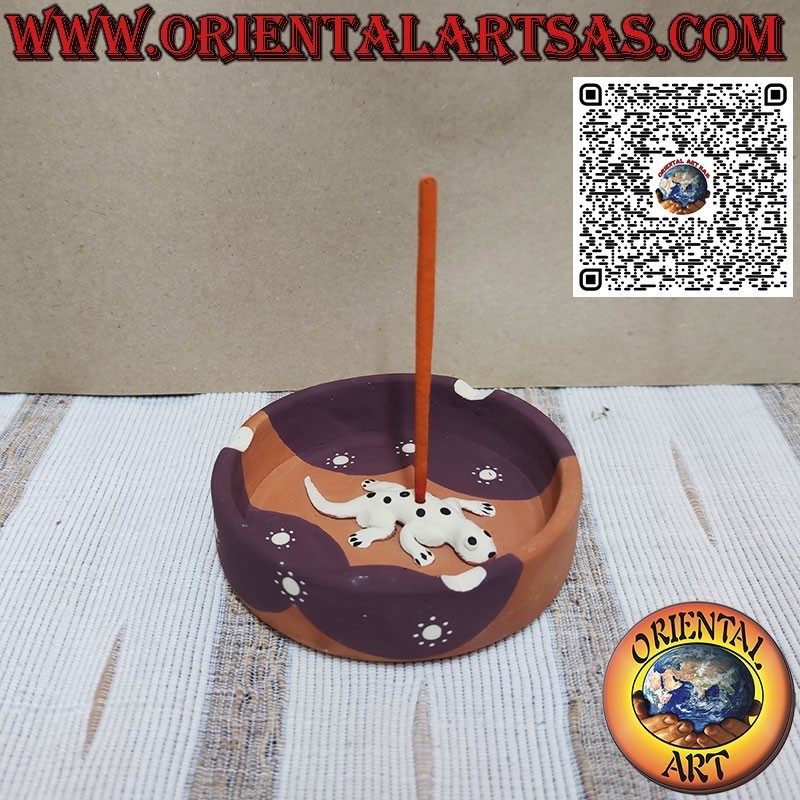 Cenicero quemador de incienso redondo de terracota con geco, diseñado y coloreado
