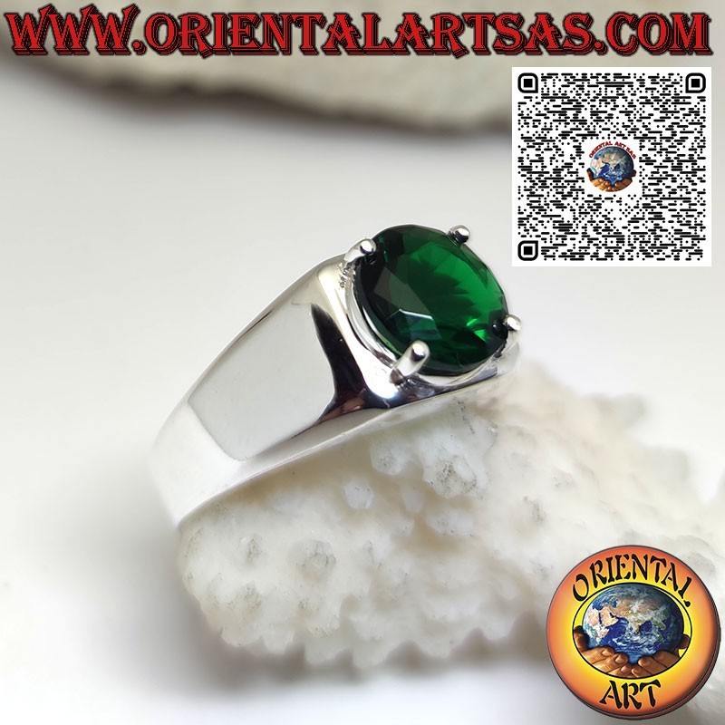 Bague en argent avec émeraude synthétique ronde sertie sur 4 griffes