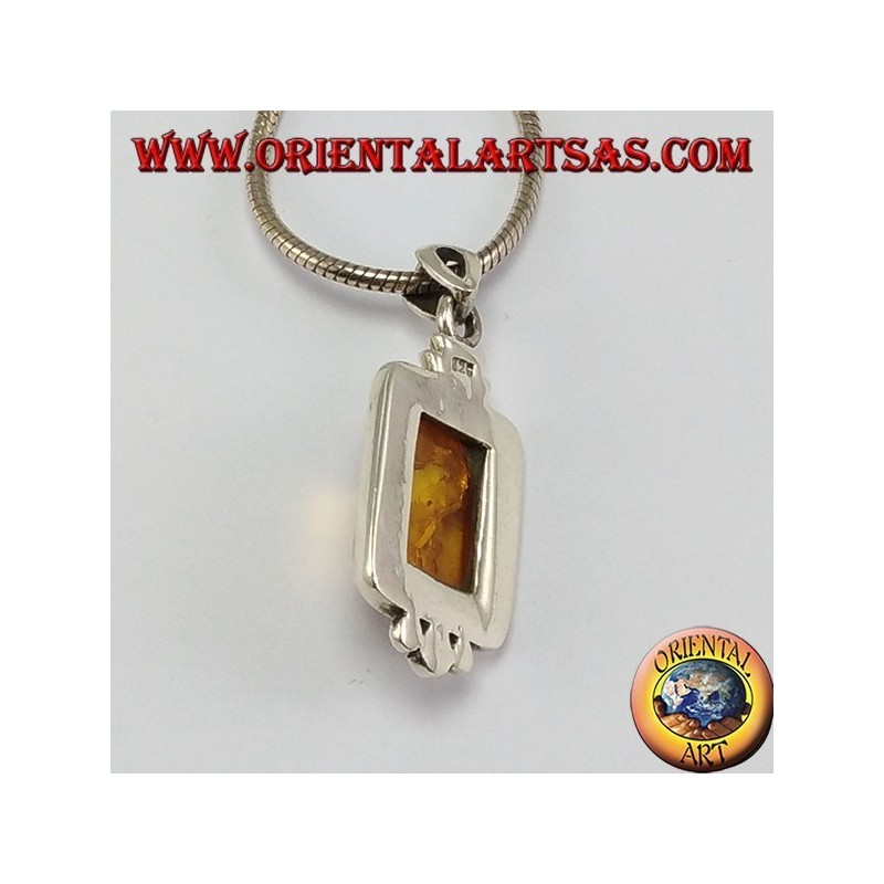 Pendentif en argent avec ambre rectangulaire avec trois points