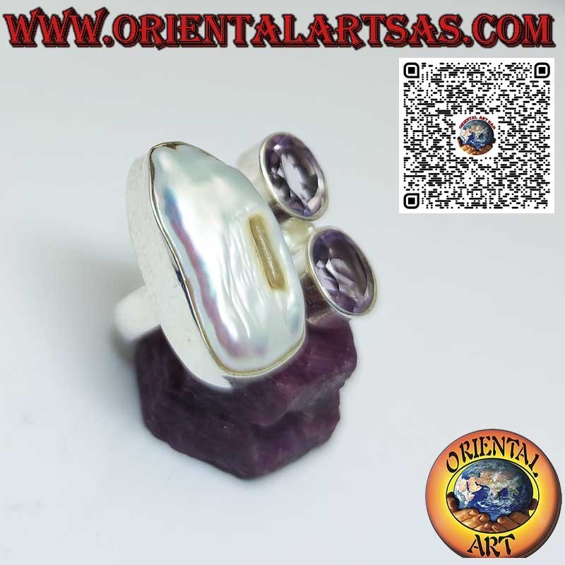 Silberring mit Süßwasserperle und 2 wunderschönen natürlichen Amethysten