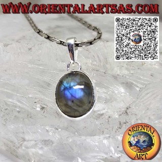 Pendentif en argent avec labradorite ovale naturelle sertie sur tranche haute