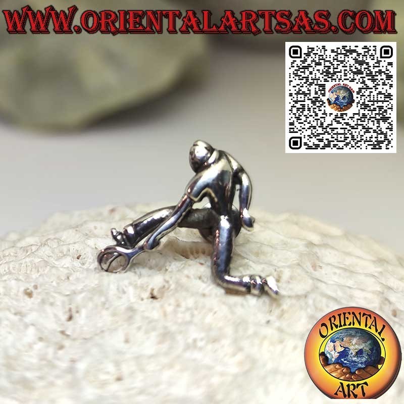 Brooch in solid silver 925 silver ‰ the tennis player with the racket