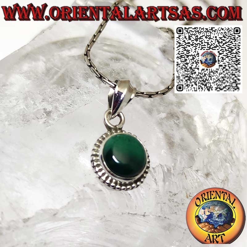 Colgante de plata con malaquita natural redonda rodeada de esferas