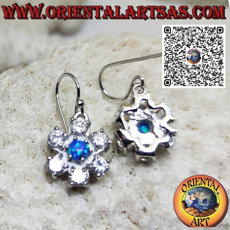Boucles d'oreilles en argent avec opale mystique bleue ovale à bord lisse