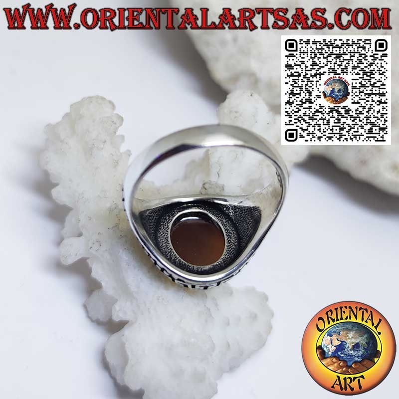Anello in argento (da uomo) con corniola ovale  piatta