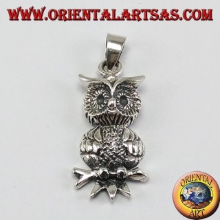 Colgante de plata, búho en rama