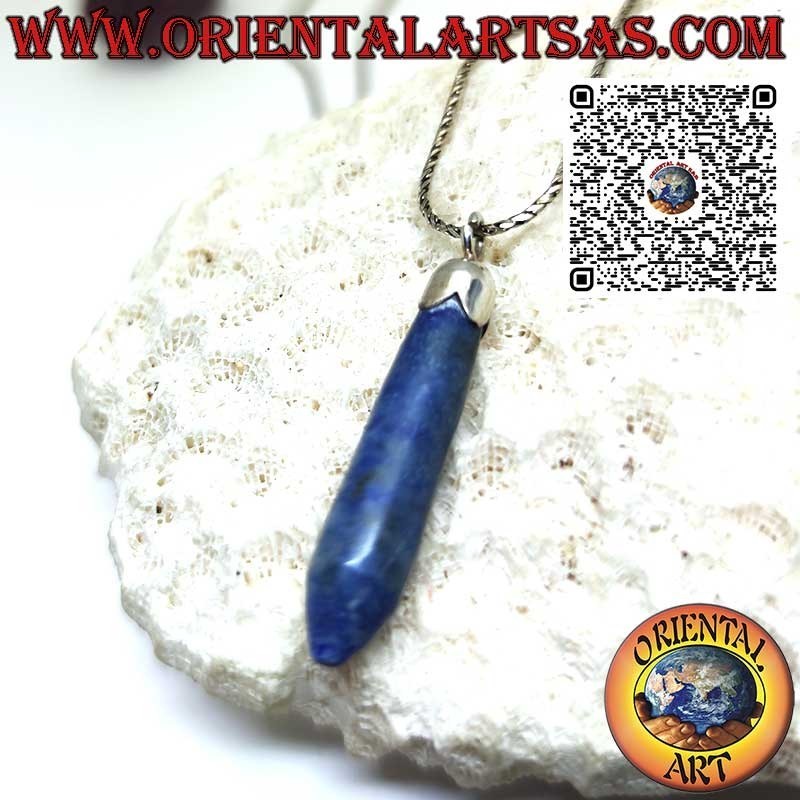 Colgante con lapislázuli natural puntiagudo y capuchón de plata.