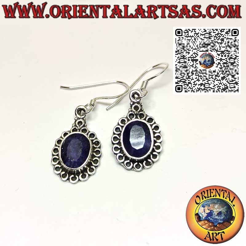 Boucles d'oreilles en argent avec saphir ovale naturel entouré de cercles
